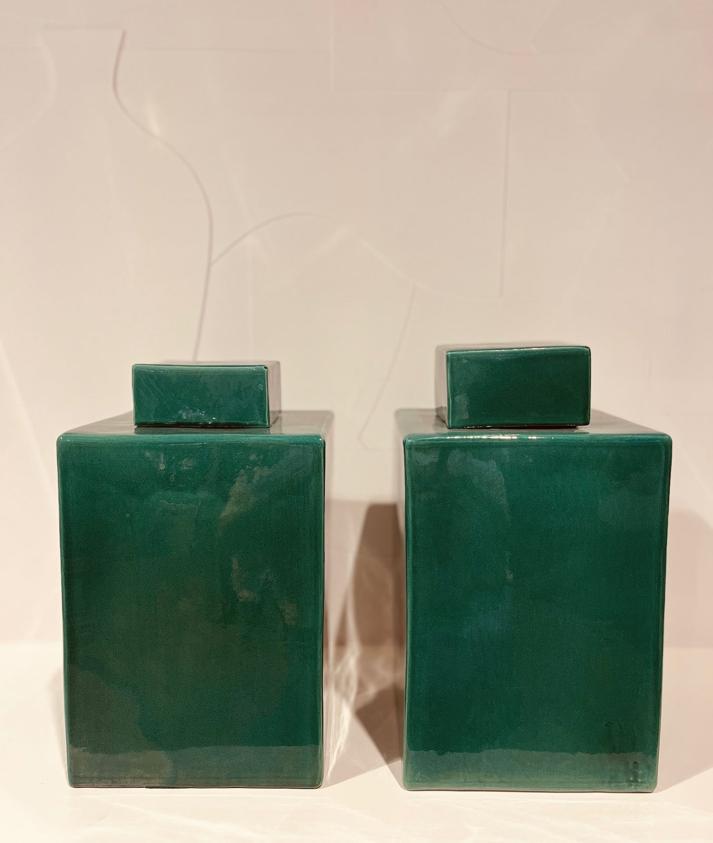 Set van 2 decoratieve vazen