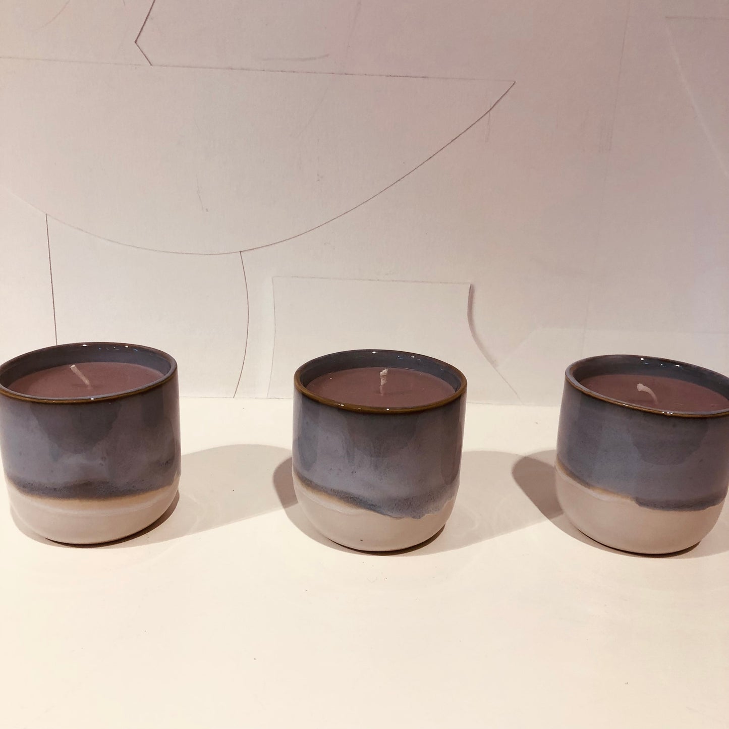 Geurkaarsen in keramieken potje