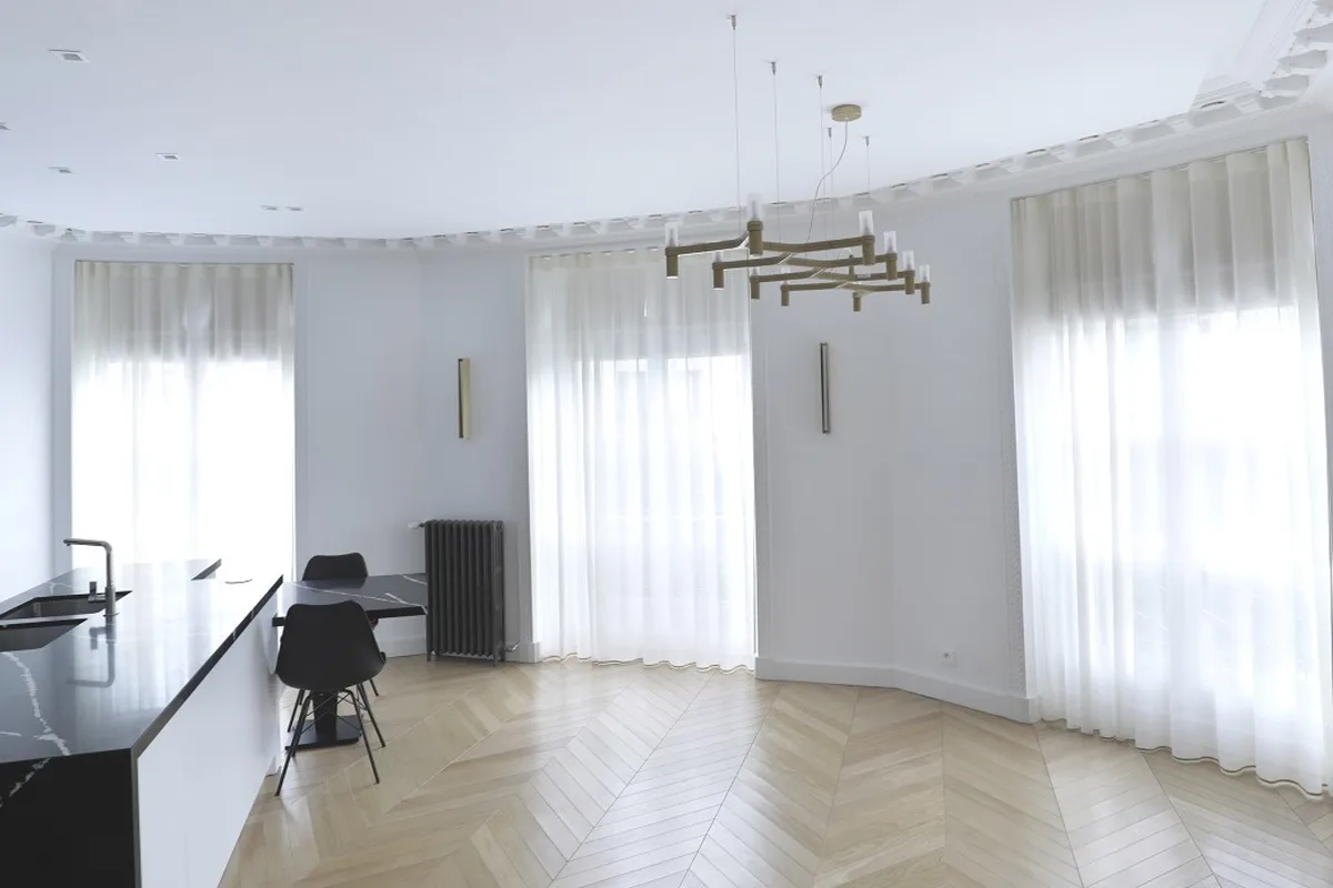 Bisson - Bruneel: interieur